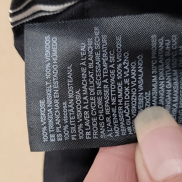 H&M, Size 8, High Waist, Paper Bag Style Pants, Black w/ White Stripes, NEW - Picture 14 of 15